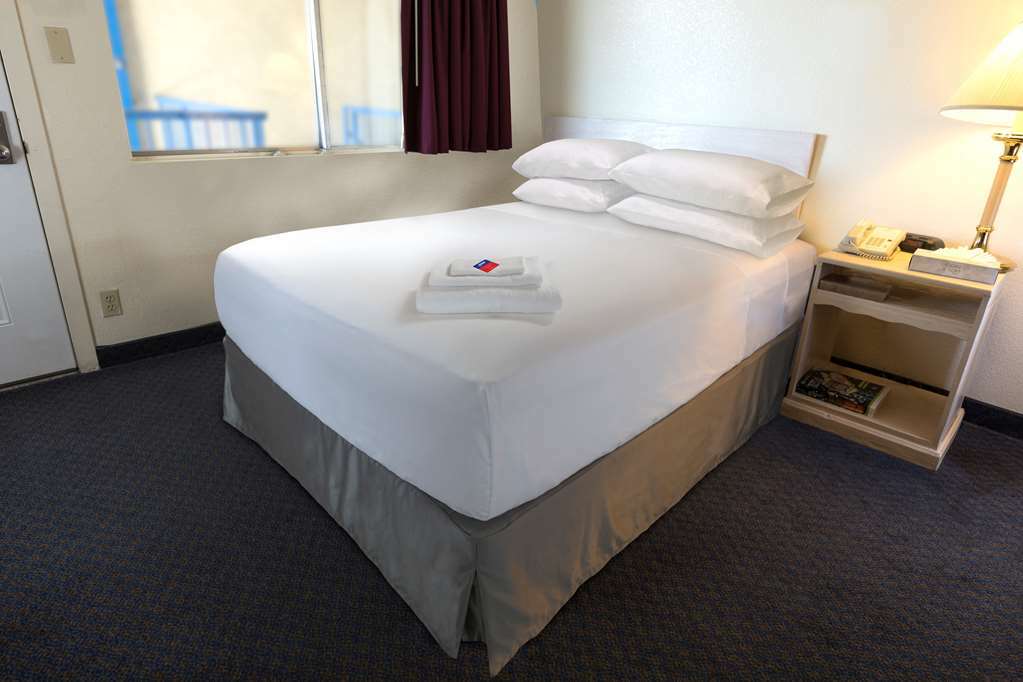 Executive Inn Alva 객실 사진