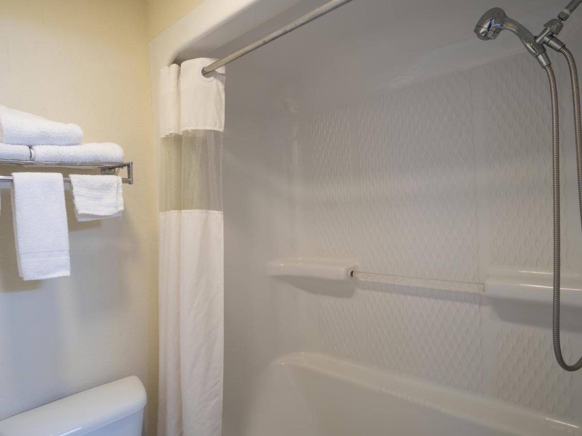 Executive Inn Alva 외부 사진
